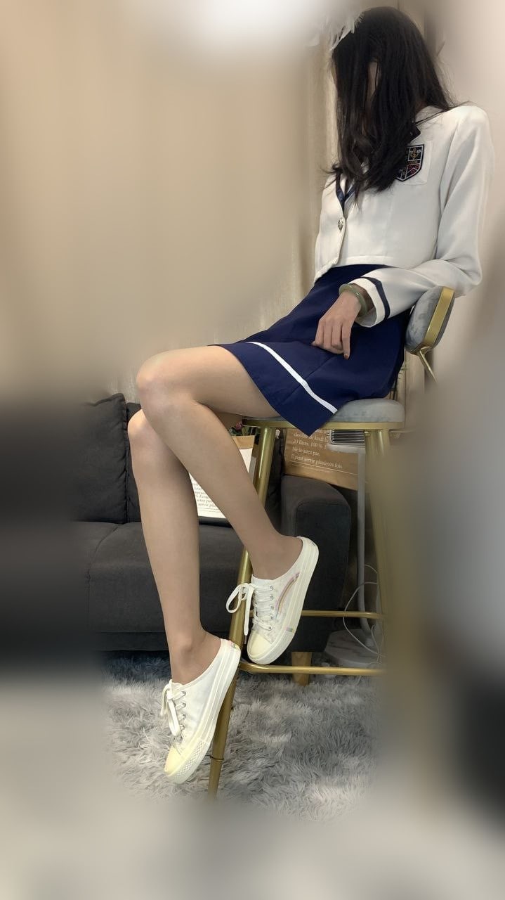 小思..jpg