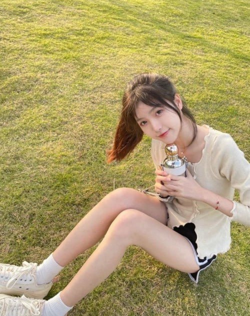小莫 ..jpg