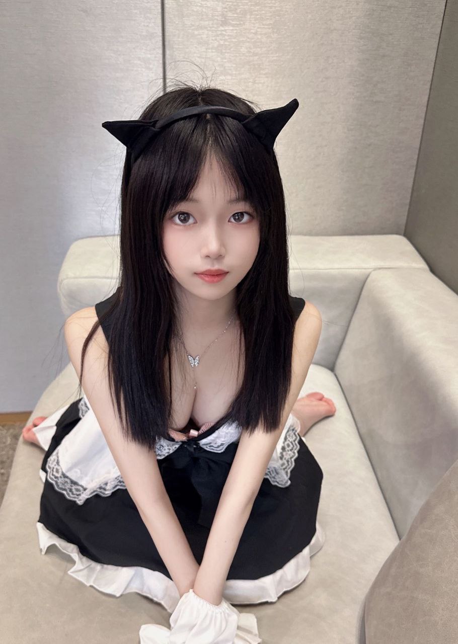 小易..jpg