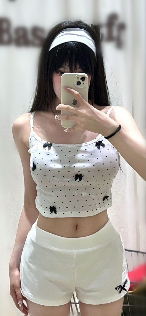 小怡.jpg