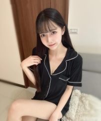 北部小芙 157cm 45kg  Ccup 22歲高顔值 腰細翹屁屁  超有手感