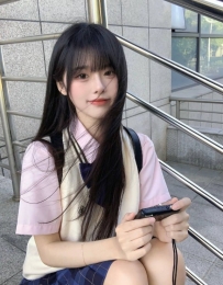君君 155.B.40.19歲  想色色 想做愛 有葛格來愛愛嗎?