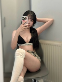 身材很勾人 性欲強 淫蕩 床上功夫讓你爽到骨子裏 很會挑逗穴穴淫水多 聲音很銷魂