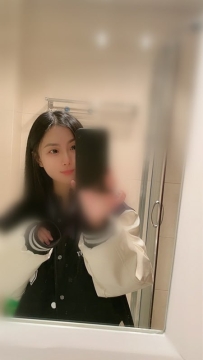 小布 157.B.40.20歲  初次兼差 雪兒幫忙找第一次客人