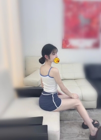 清純耐看型 笑容很甜｜鄰家感｜越看越暈可恩 161cm 46 D奶21歲