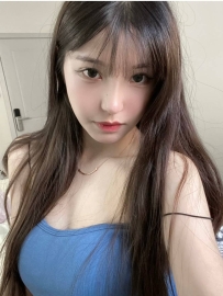 高雄清秀淡妝小美女156cmC 22歲 健談愛笑の陽光正妹