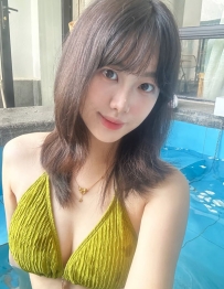 皮膚白臉漂亮 身材有料曲線明顯美樂 165cm／D 奶／48kg／24歲