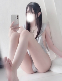 嬌小可愛，白皙皮膚 鄰家妹妹感覺 小柚｜157.40.B｜20歲