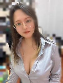 米雪 162.52.E.33歲   微肉大奶 屁股大圓潤   黑森林濃密  性欲強大