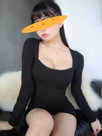 聲音甜美誘人光聽聲音你就會想象與她愛愛時妹妹的呻吟...