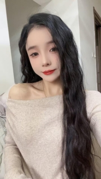 可約價5000一節 口技超級好喔 穿著性感迷人 顏射也可配合