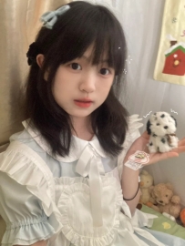 可愛 溫柔 奶呼呼的哦  經驗超級少 屬於單純可愛貼貼類型哦
