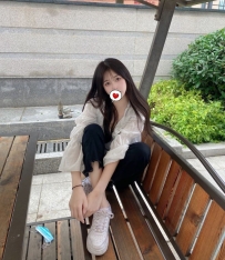 清純女大生 秀氣臉蛋 #超嫩美穴  素顏天菜  給你甜蜜女友...