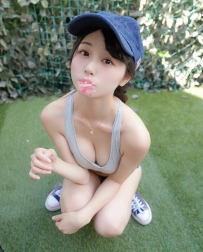 火車便當最佳首選 皮膚很好 喜歡運動  奶子很堅挺