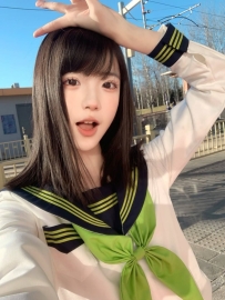 活潑甜美，笑容撩人  讓人心跳加速、欲罷不能C奶.22歲