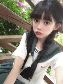 155 44kg  B+奶 19歲 白虎  粉穴 皮膚白皙 超騷 又纯又欲