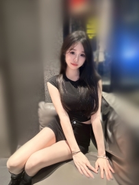 選美小姐    小女人也需要被疼愛 偶爾放縱一下