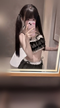 可愛反差學妹  安安 153cm-39kg-B奶-19歲