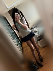 黑絲性感小女友外表乖巧下的反差萌  露露.160.C.44