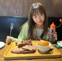牙醫助理 美乳曲線好兇 服務熱情床上有夠猛烈 一起腿軟