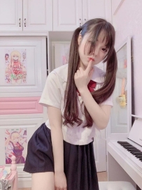 清純見習幼教  皮膚白皙 可愛清純  #第一次下海  敏感 很久沒做  會有點緊張哦