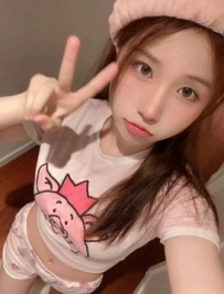 晨晨 157cmC奶20歲 清純學生 短期兼職 剛下海 可以搶頭香啦