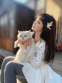 菜菜 155cm.46kg.Ccup.19歲 氣質乾淨可愛