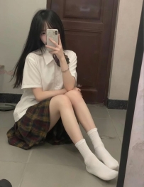 在校學生兼職  看似乖巧其實偷偷騷 奶音會叫人酥麻