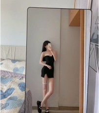 蘿莉 臉蛋可愛幼齒 學學毛多 性需求大莉莉160   46   C 22歲