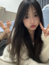 嬌小初戀系 清純軟萌剛成年的奶甜妹  剛滿19歲 第一次鼓起勇氣來兼職 心動又緊張