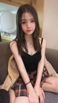 雙北價位：8K 奶大 白嫩嫩的很誘人妹妹熱情會善於跟人溝通