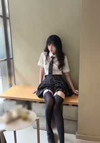 清純學生氣質 長髮甜美 臉蛋嫩 嬌嬌 163cm／46kg／C奶／ 21歲