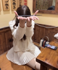 學生妹試車系列 初夏 160.C.19歲.45kg 價：6000