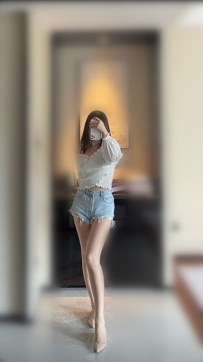 可LG會按摩 鴛鴦浴 小穴很緊 水多 很會吸蛋蛋 聲音好聽  ...