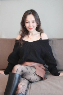 莉娜 164 48 D 33歲 【氣質人妻】玩法多樣 尺度大 69 + 無套內射+