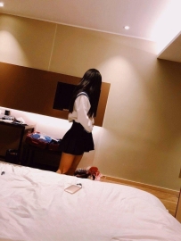 清純美少女宅男殺手,床上淫蕩又迷人小余 158cm B+ 21歲