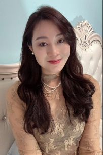 曉彤 158cm C 33歲  人妻感十足 熟感聲音誘惑你