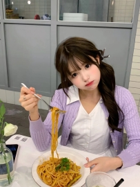 外表無害型  私下超會撒嬌  糯米｜20｜155｜43｜B