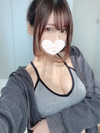 巨乳大奶妹價位：8000 曼迪：163.D+.46.23y