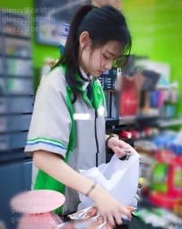 真正需要幫助的妹妹  【多少都是愛】感恩！