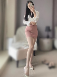 高挑氣質美腿OL  白色寸衫搭配粉紅色迷你超短裙真美麗