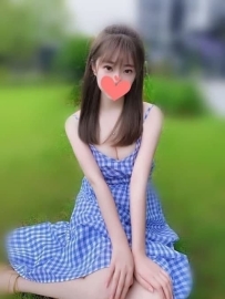 大奶學生妹價位：8000美胸漂亮美眉 嬌小可愛  穴小緊實 可...