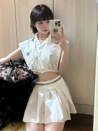 清純可愛女學生  靈靈 158cm.45kg.Ccup.20歲