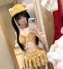高顔值學生妹妹允兒 158 40 B 18歲價格：18k一節/32k兩節