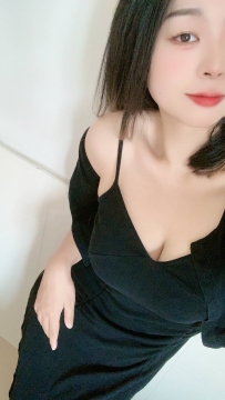 風騷香艷，韻味人妻 技術超讚 口技一流  拍拍屁股就知道你要換什麼姿勢 你確定要猶豫