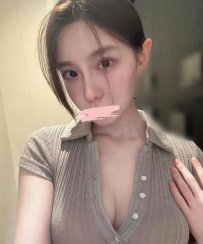 小臉白嫩口技溫柔黏人 欣柚 164 46 D 25歲