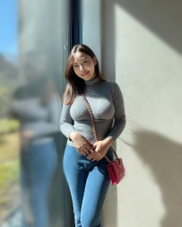 配合度極高超會玩喜歡高挑大奶美女的千萬別錯過可乳炮