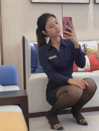 房仲營業員 御姐長相 制服誘惑 舌吻 69 八爪椅都是她的最愛