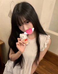 甜美鄰家女孩  外貌清純可愛  小薰 154cm Ccup 42kg 18歲