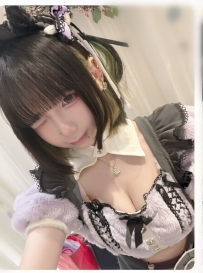 日系正妹 年輕貌美  其實床上很主動 完全不會讓人感覺很尷尬